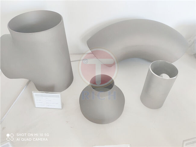 Reducing Tee Saddle Stainless Steel Pipe Fitting DN600 Hot Galvanized