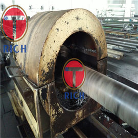Giá tốt. Ống kim loại liền mạch Astm A106, ống thép carbon sơn đen trực tuyến
