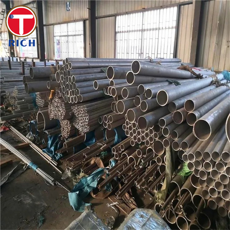 ASTM A358 304 ống thép không gỉ Ống thép không gỉ điện hợp nhất hàn cho dịch vụ nhiệt độ cao