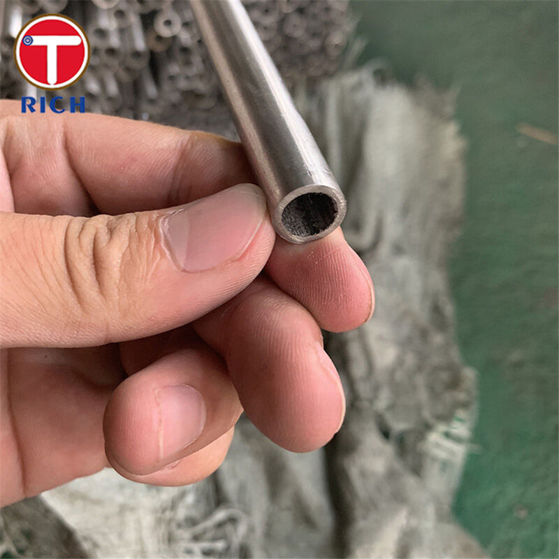 Ống thép liền mạch tiêu chuẩn ASTM A213 bề mặt đánh bóng với OD 3.2-127mm cho nồi hơi và bộ trao đổi nhiệt