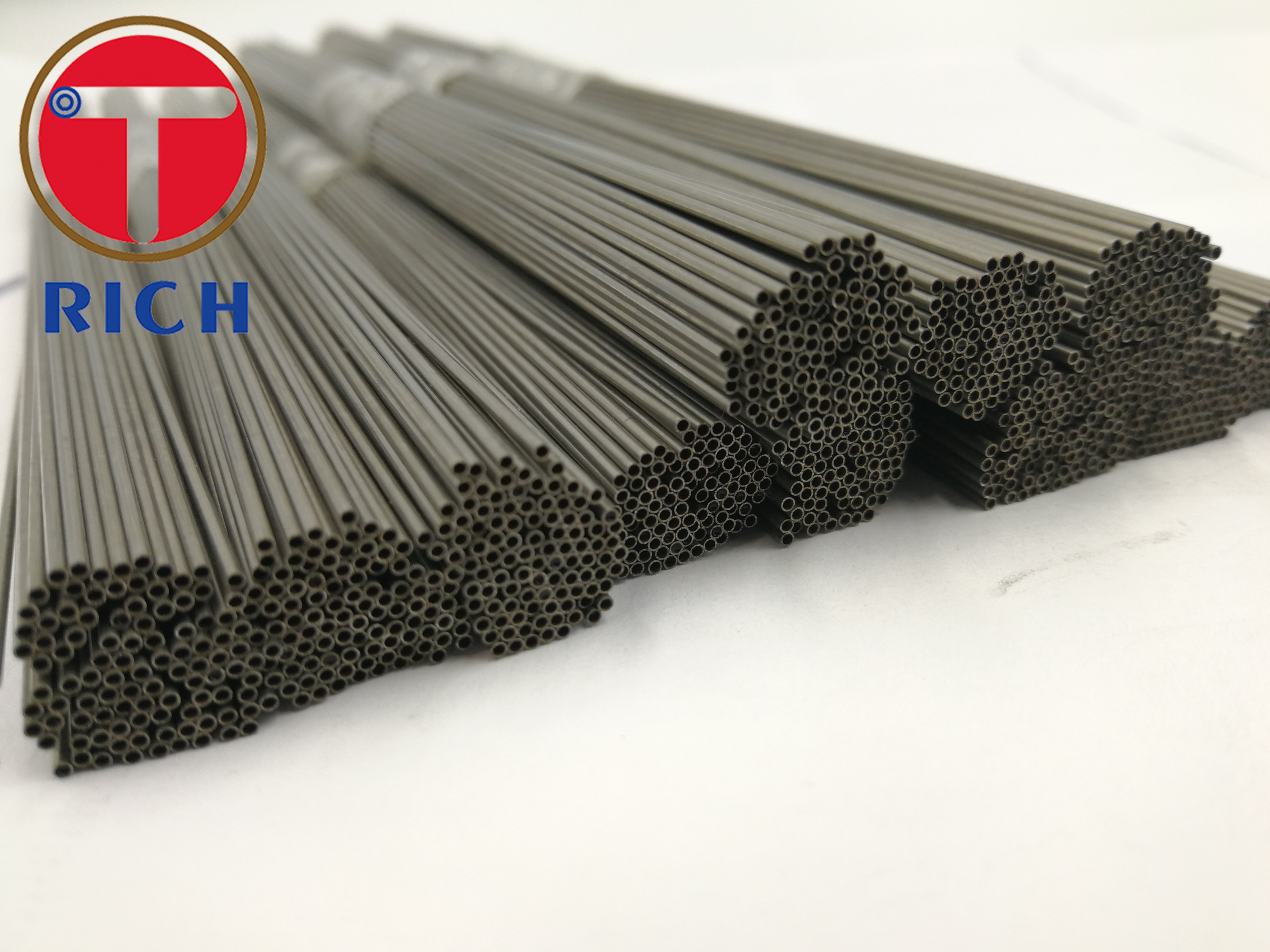 Ống thép chính xác hàn sáng liền mạch 316Ti 321 2205 1