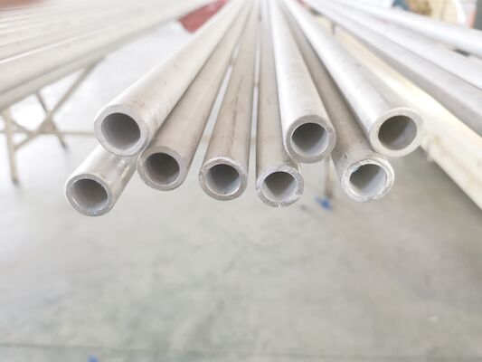 Giá tốt. ASTM A213 Ống trao đổi nhiệt liền mạch Bộ quá nhiệt Ferritic Austenitic trực tuyến
