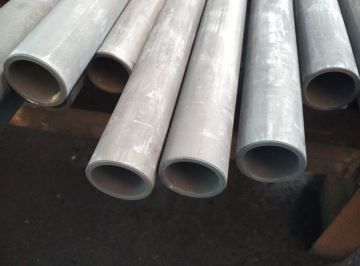 Giá tốt. Hình tròn GCr15 100Cr6 Ống thép liền mạch Độ nhám mịn trực tuyến